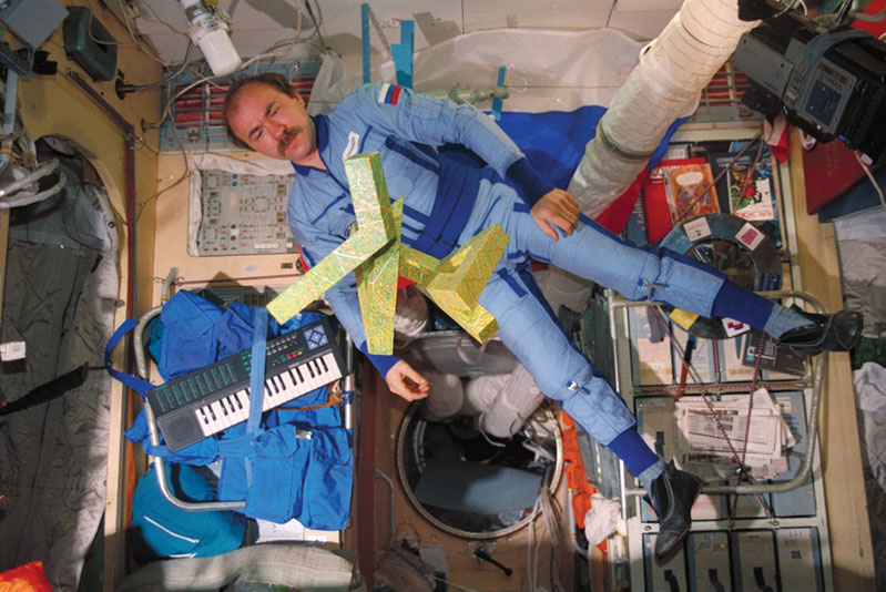 Cosmonaut Alexander Polischuk and the Cosmic Dancer 